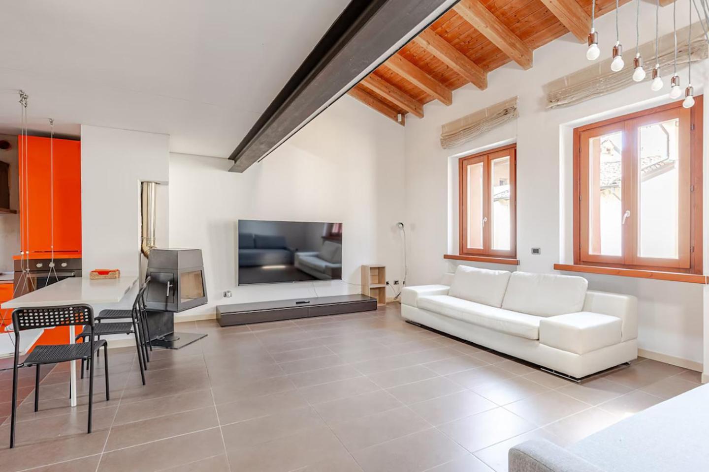 Piacenza Open Space Экстерьер фото